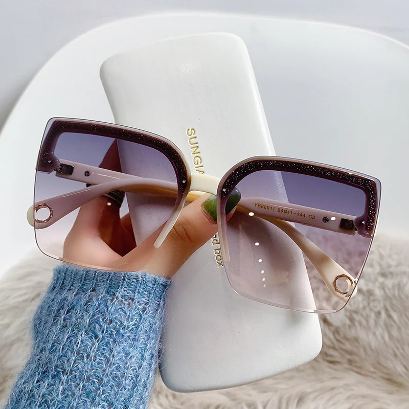 Vintage Fashion Enthusiasts - Oversized zonnebrillen voor dames en heren,