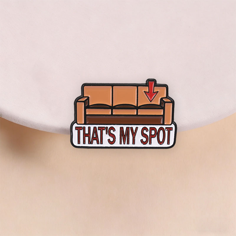 Dat is mijn plek Emaille Pin V - Vintage Fashion Quotes recensie en prijs