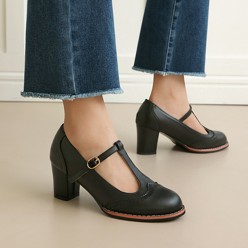 Dames Mary Jane Pumps T-Strap  - Vintage Fashion Online recensie en prijs
